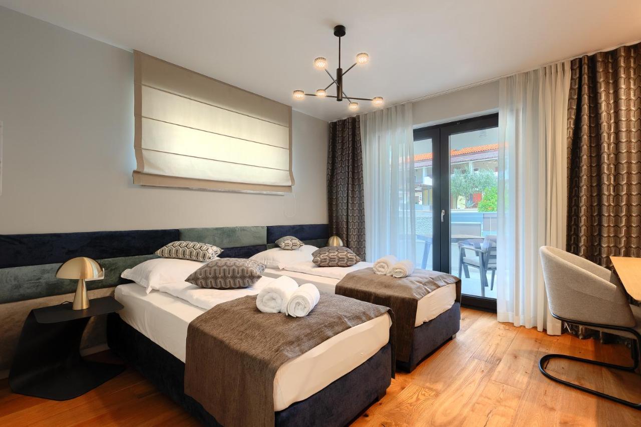 Villa Cascada Muntic Экстерьер фото